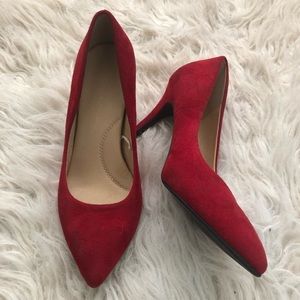 Red Heels 👠
